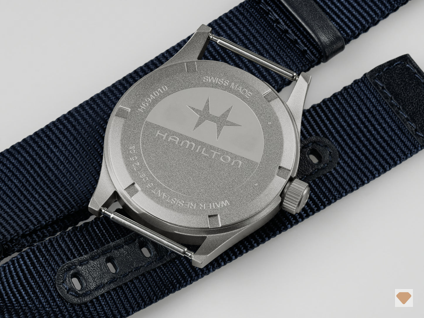 Khaki Field Quartz