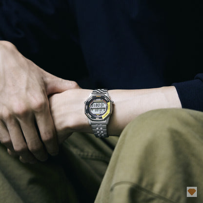 Seiko Digitaluhr SMGG17