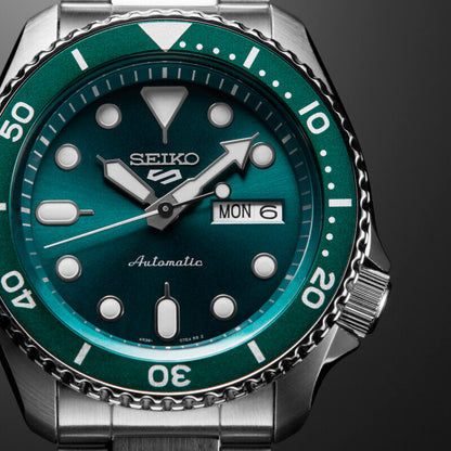 Seiko 5 Sports SKX Series SRPD61K1