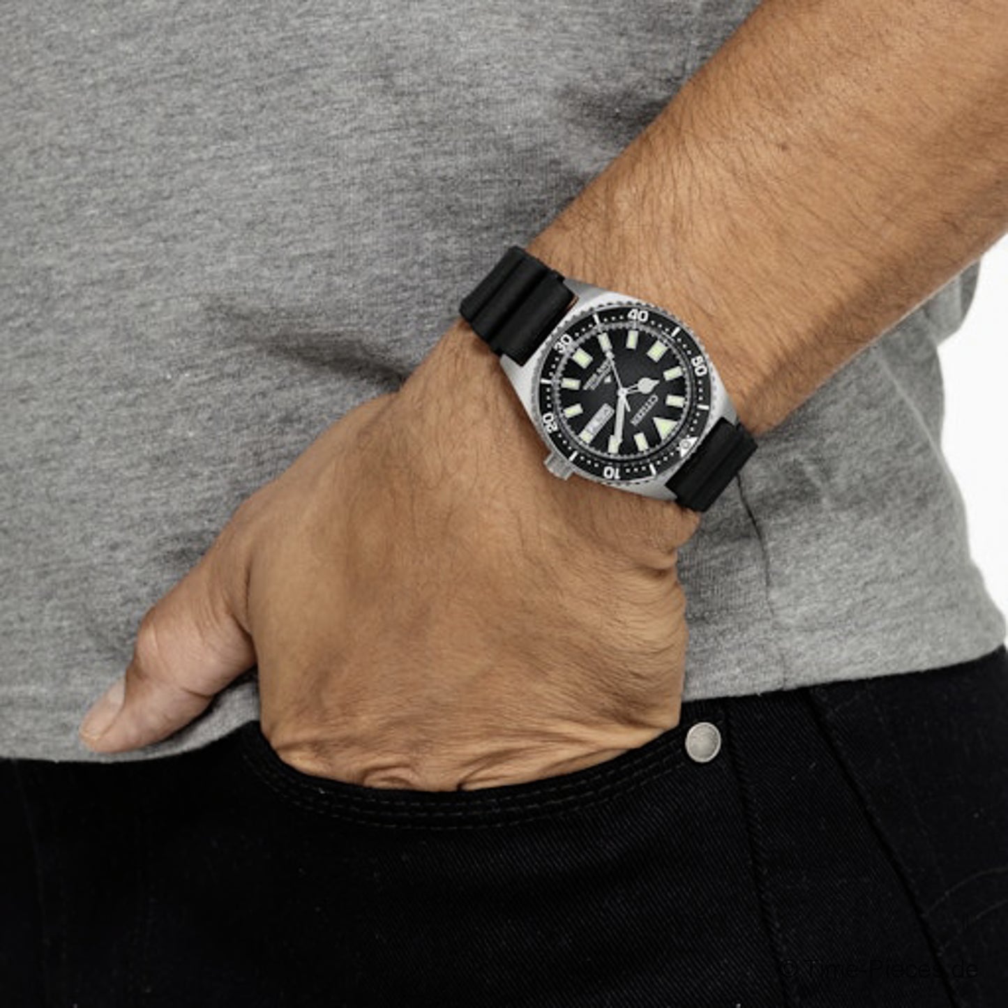 Citizen Promaster NY0120-01EE