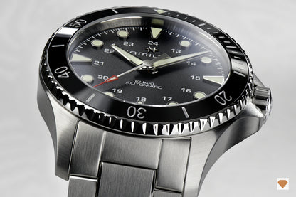 Hamilton Khaki Navy Scuba Auto H82515130