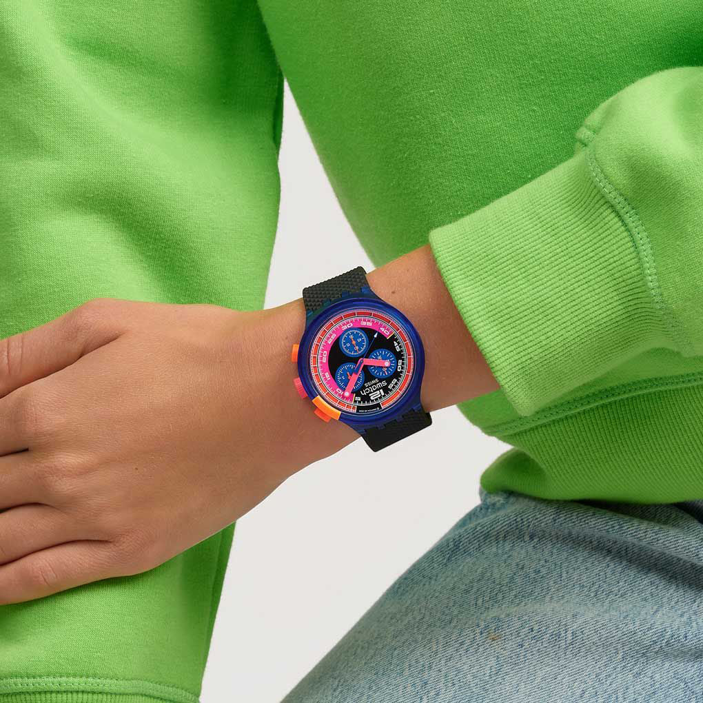 Swatch Neon Party to the MAx SB06N102