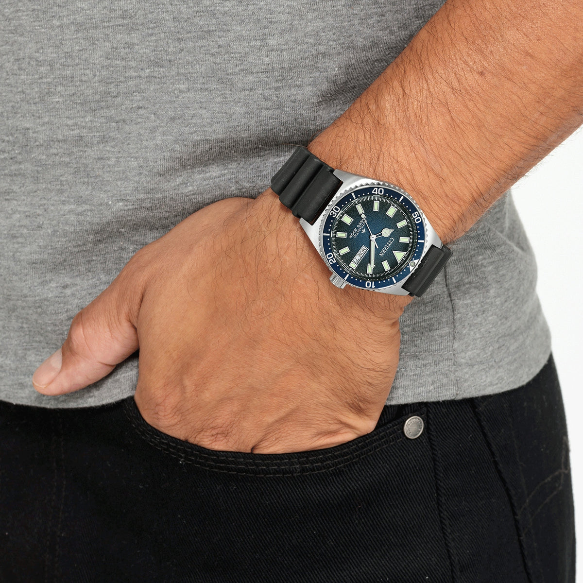 Citizen Promaster NY0129-07LE