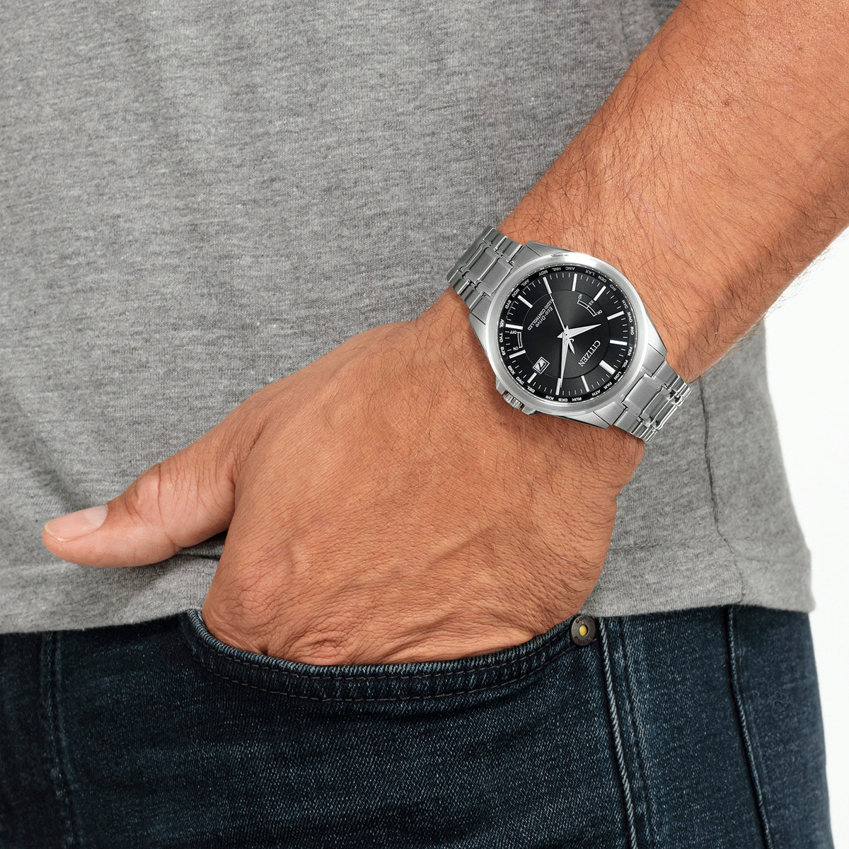 Citizen Funkuhr CB0250-84E