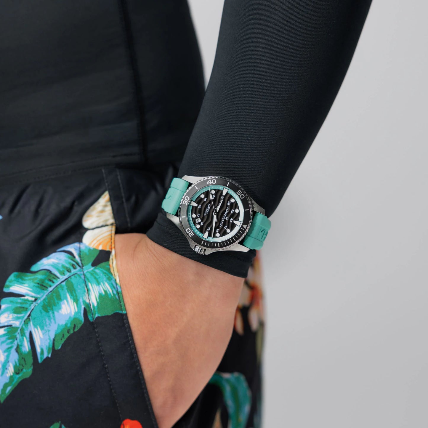 Hamilton Khaki Navy Scuba Auto 40 mm H82415331