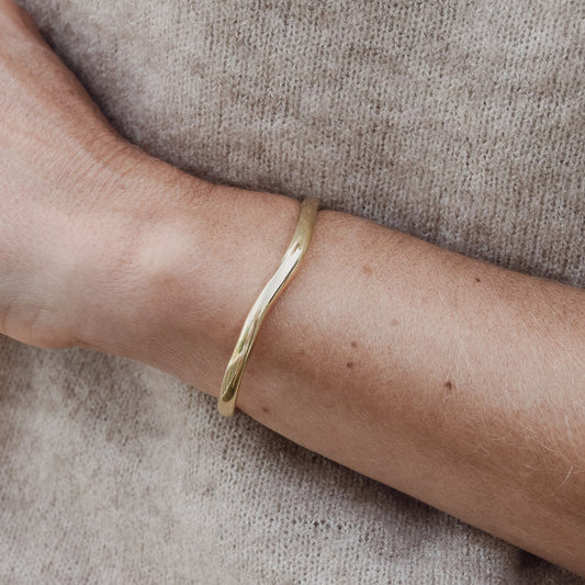 noën Closed bangle "medium" 925/- silver gold-plated