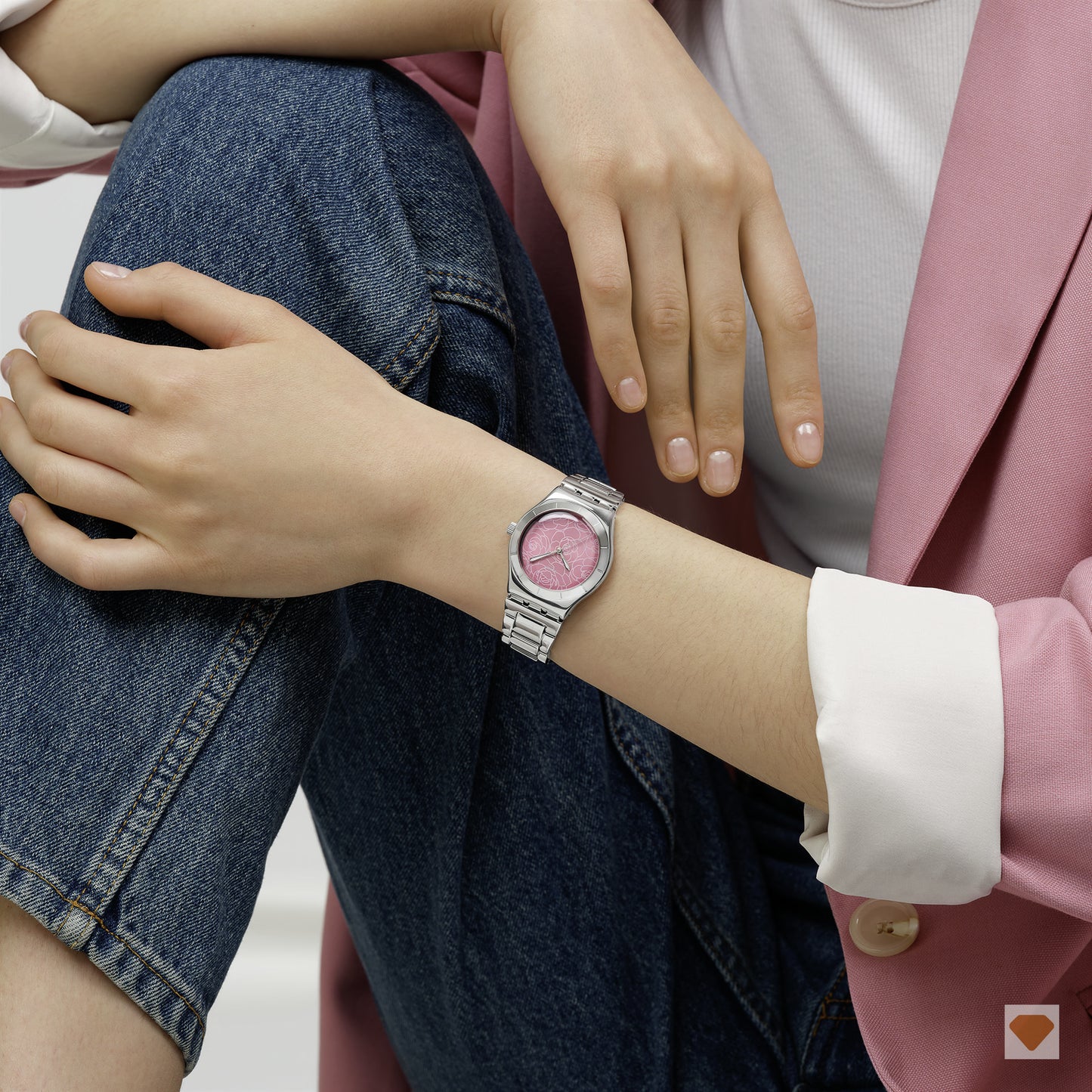 Swatch Petal Charm YLS234G